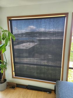 Roller Blinds (1% Transparent)