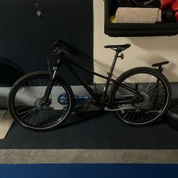 Specialized Mountain Bike 