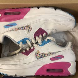 Nike Air Max 90 (Like New) Size 6.5y