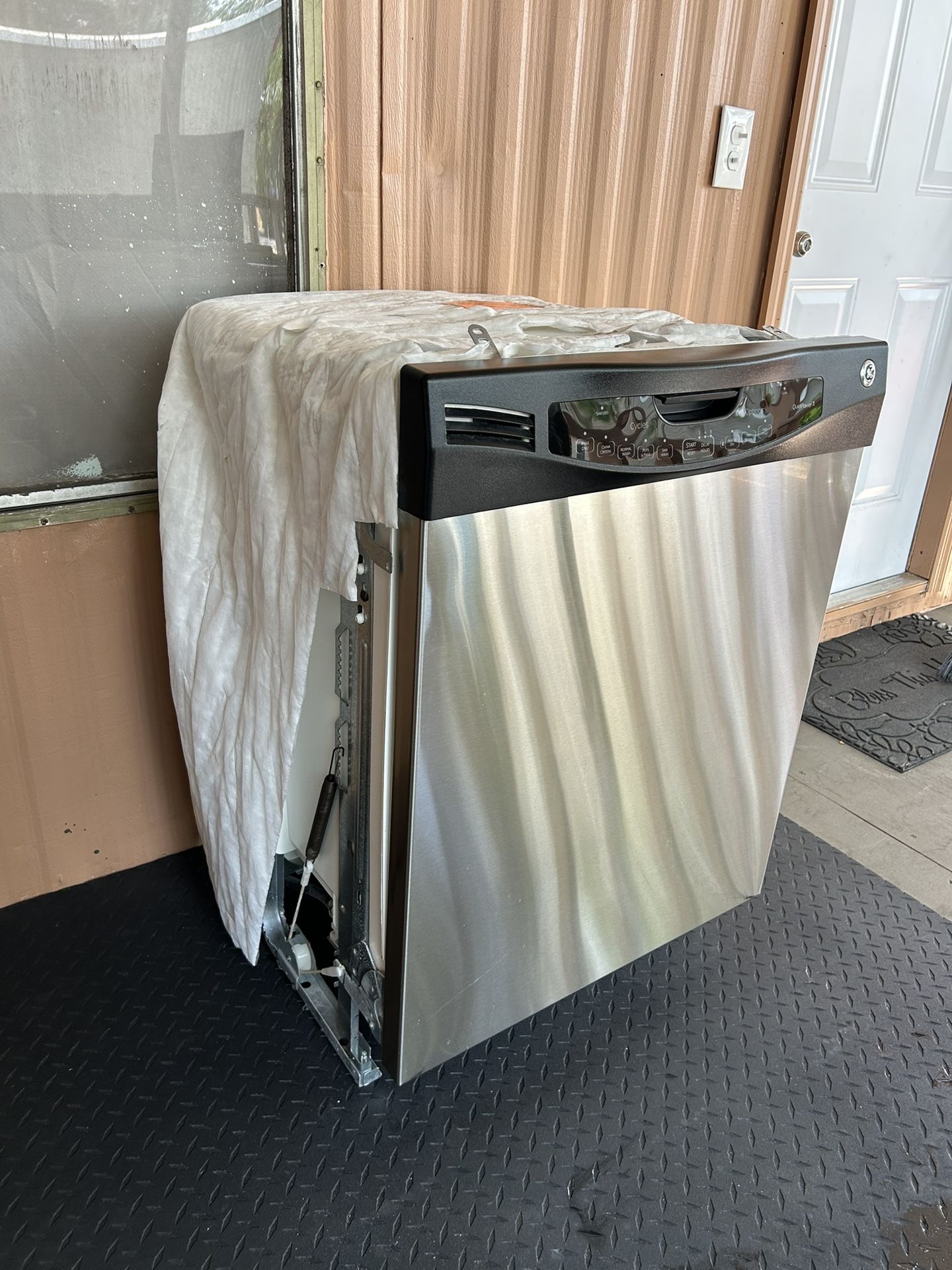 GE Dishwasher