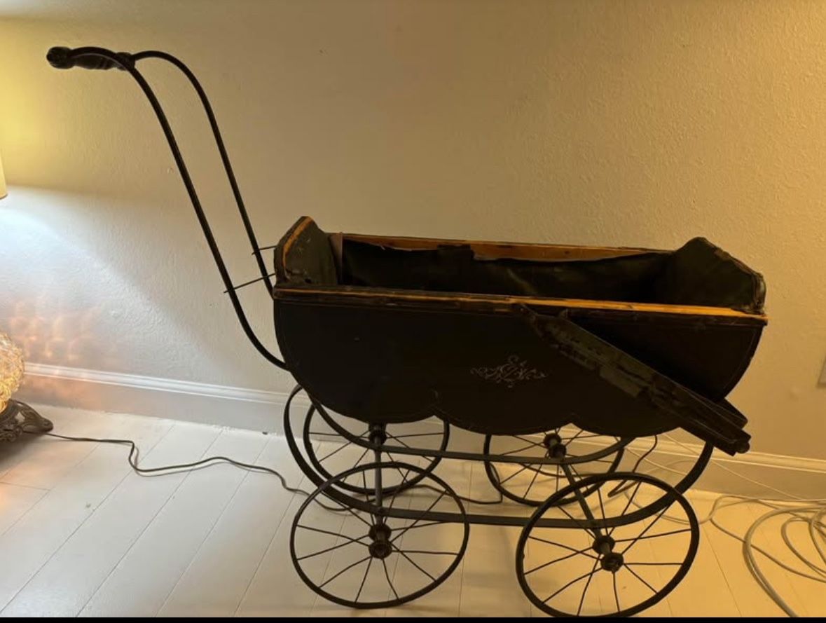 Antique Victorian Doll Buggy – Rare & Full of Character