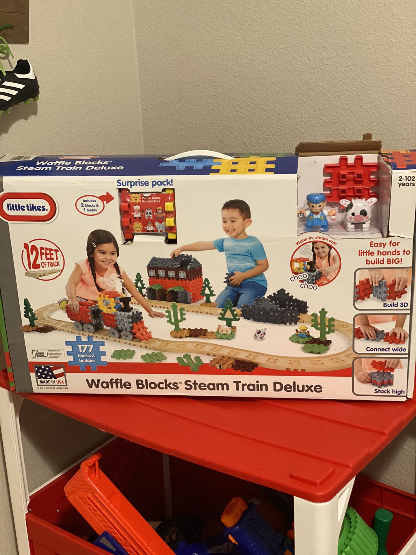 Waffle blocks Steam Train Deluxe