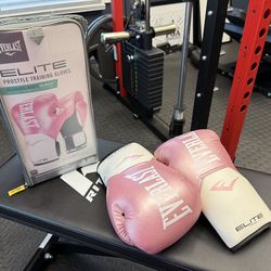 Everlast Elite BNIB 12ounce Boxing Gloves Size M