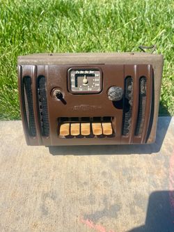 1939 Chevrolet Radio