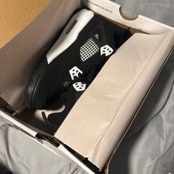Air Jordan 4 Retro Thunder God