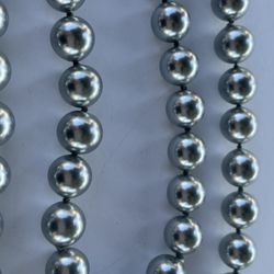 Black heavy round beaded metallic necklace