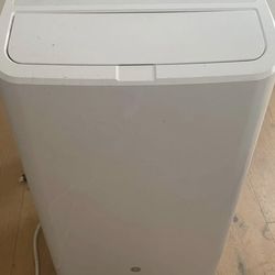 GE Portable Air Conditioner – 7,750 BTU – Works Great