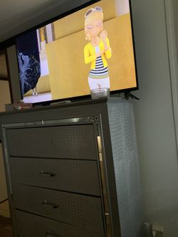 Roku Tv 58in