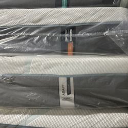 King Queen Size Tempurpedic ProAdapt,  ProBreeze,  LuxeBreeze Mattress  Pro Breeze /Luxe Adapt /Pro Adapt /Adapt /cloud /Tempur pedic contour Supreme 