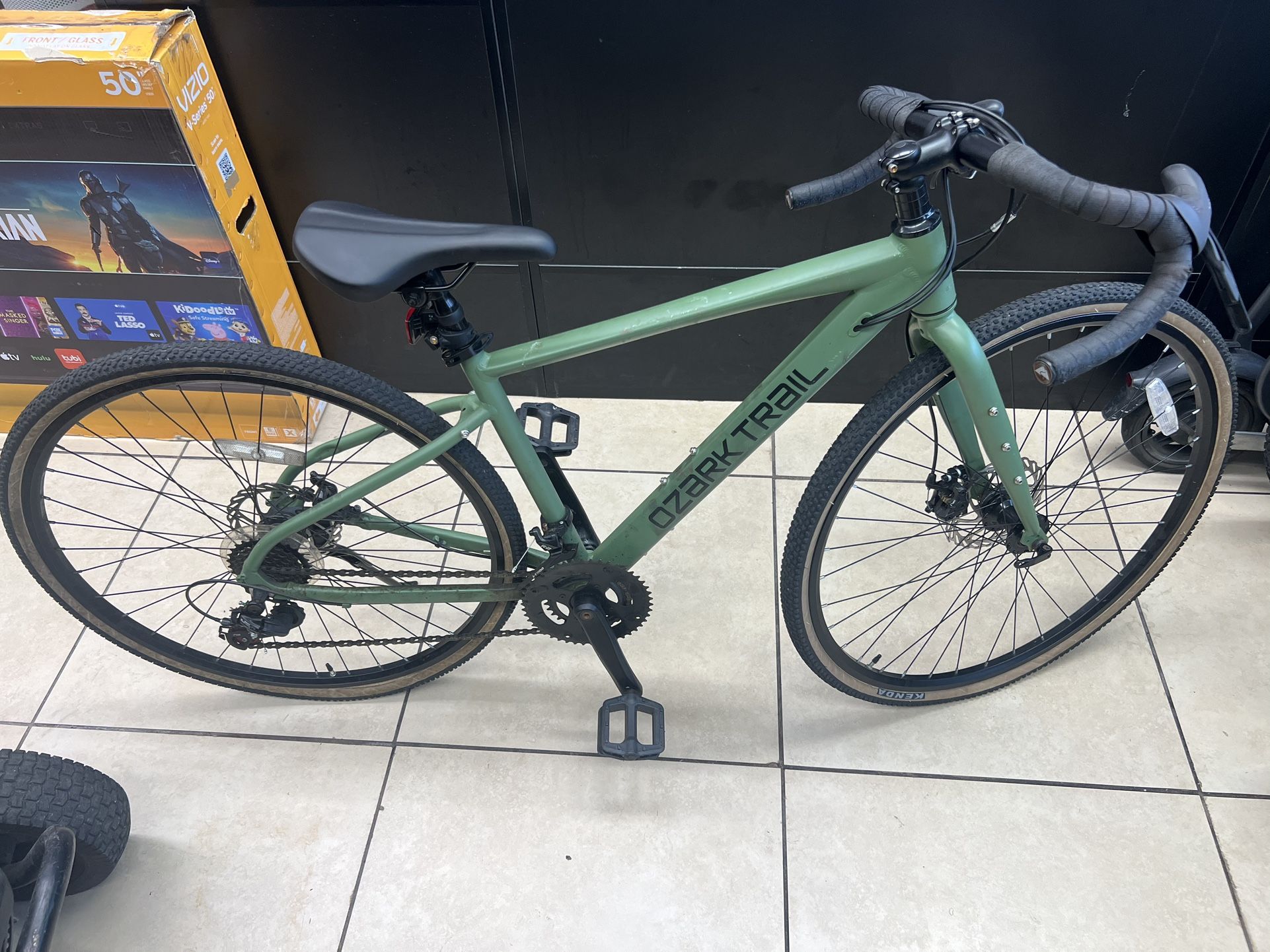 700c Ozark Trail G.1 Explorer Drop Bar Gravel Bike, Medium Frame, Fits Riders 5'5" - 5'10", Green, Adult