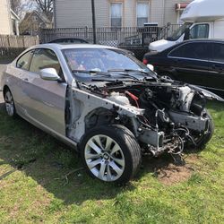 2007-2013 Bmw E90 E92 PART OUT PARTS AVAILBLE 