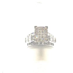 14K White Gold 2CTS diamond ring