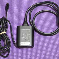OEM Dell HA30NM150 30W USB-C AC/DC Adapter Charger Output: 5/12/20VDC - 2/2/1.5A