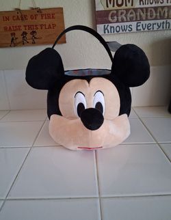 NWT Disney Mickey Mouse Jumbo Basket Bucket Collectible
