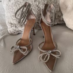 Sparkle Heels Size 10