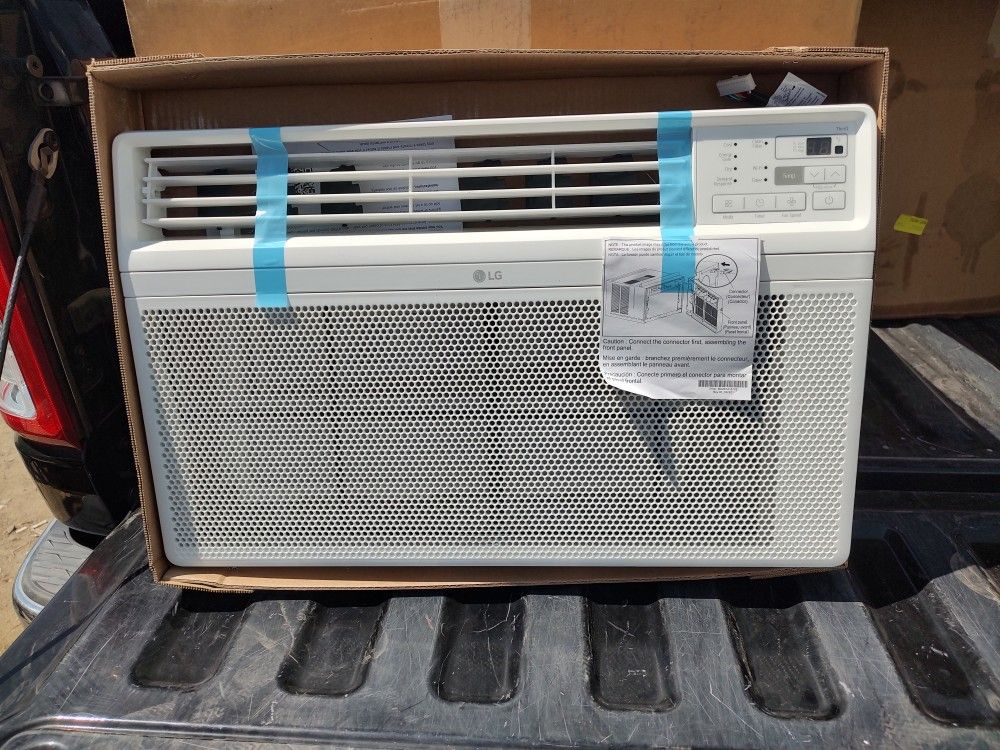 New LG   12000BTU   Window Air Conditioner 