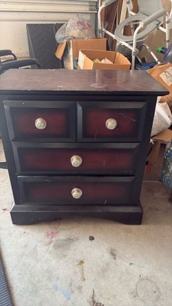 Drawer stand Used