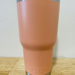  New Yeti 30 oz Tumbler Rambler Cup  Pink 