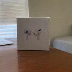 Air Pods Pro  Gen 2 Sealed 
