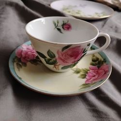 Tea cup