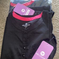 Women’s Scrub Sets 