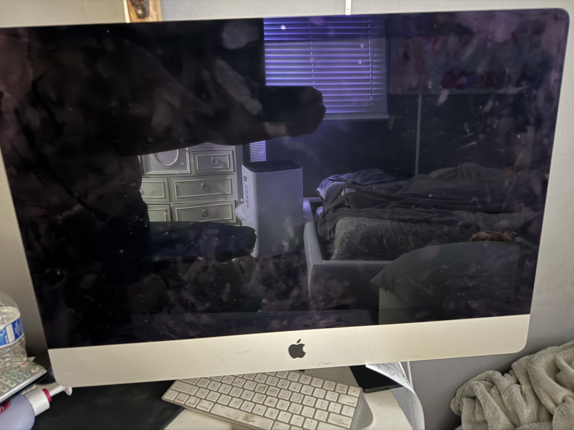 Selling My Apple iMac 