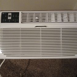 Brand NEW AC UNIT 