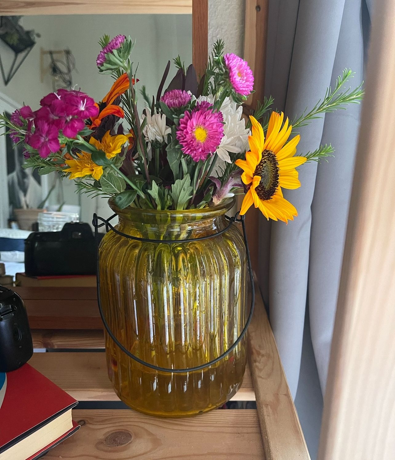 Nantucket Home~yellow ~Lantern Style ~Jar~ Pillar Candle Holder handle hanger 8”