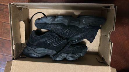Black New Balances 1960