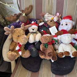 Christmas Plushies 