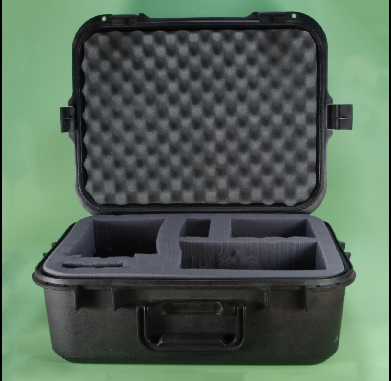 Doskocil Hard Case For Camera / Equipment.