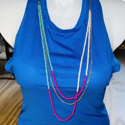 Beautiful Women Shirt Size (M)  Like New 