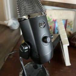 Blue Yeti Condenser Mic