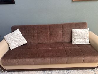 Beautiful Sofa Set - Exelent Condition -2 Sofas