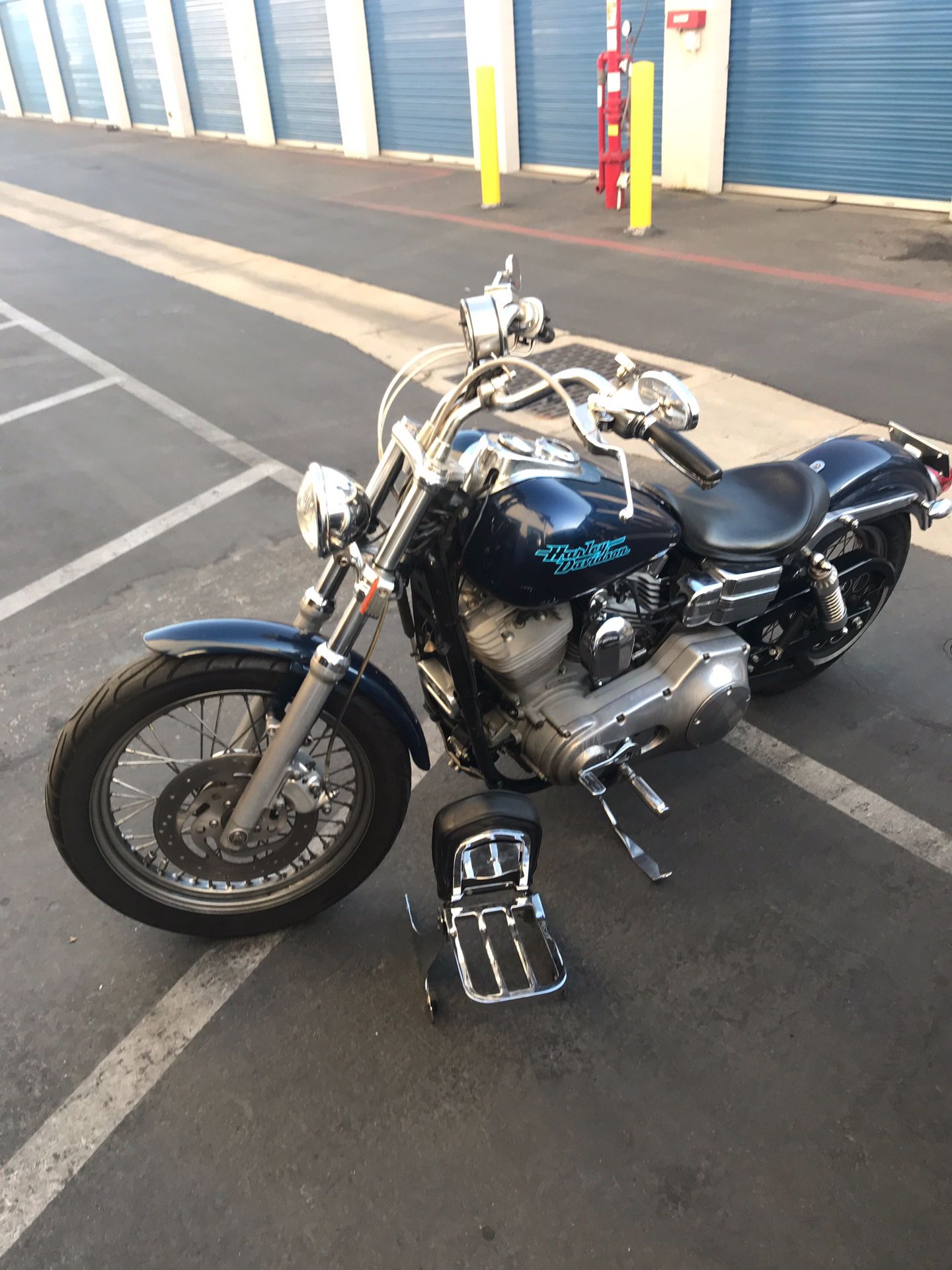 2000 Blue Harley Davidson Dyna