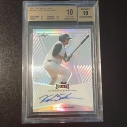 2014 Leaf Metal Draft Kyle Schwarber Autograph Rookie Refractor Card