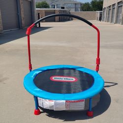 Kids trampoline