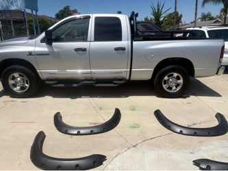 Dodge Ram 2500 Fender Flares
