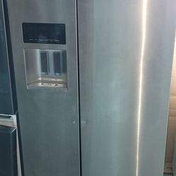 Kitchen Aid Side By Side Refrigerator 