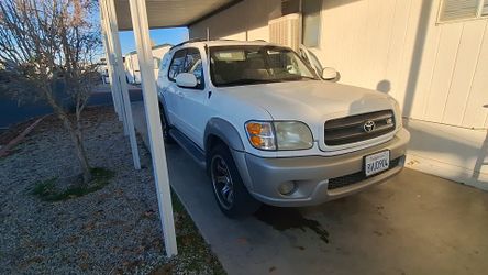 2002 Toyota Sequoia