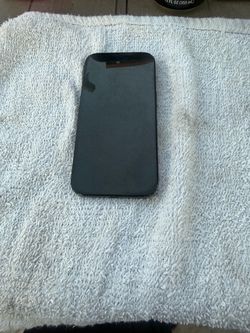 Apple iPhone 16