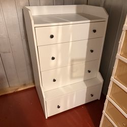 Free Dresser, Clothes Rack And Cubby Storage. Must Be Picked Up Tuesday June 2