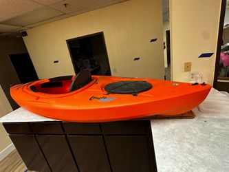 Kayak, padel, fishing pole