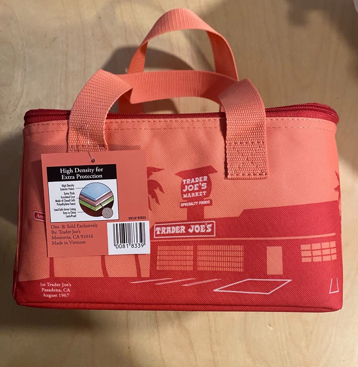 TRADER JOES MINI INSULATED PEACH BAG