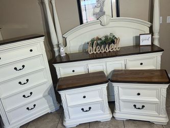 Dresser Set