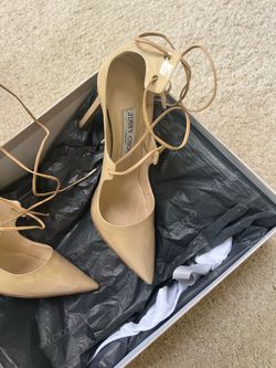 Jimmy Choo hills ,color nude size 35 1/2