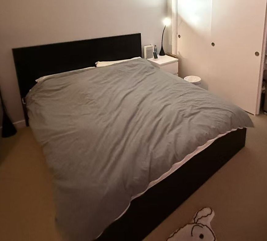 Wooden Queen Bed Size