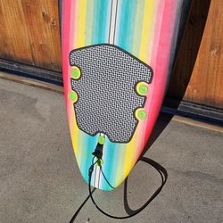 Wavestorm 8ft Foam Surfboard With Leash,  Good condition, no cuts, very minor dings