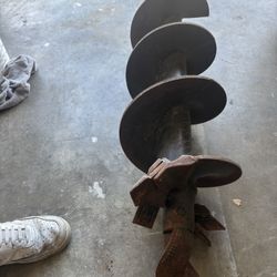 Auger drillbit