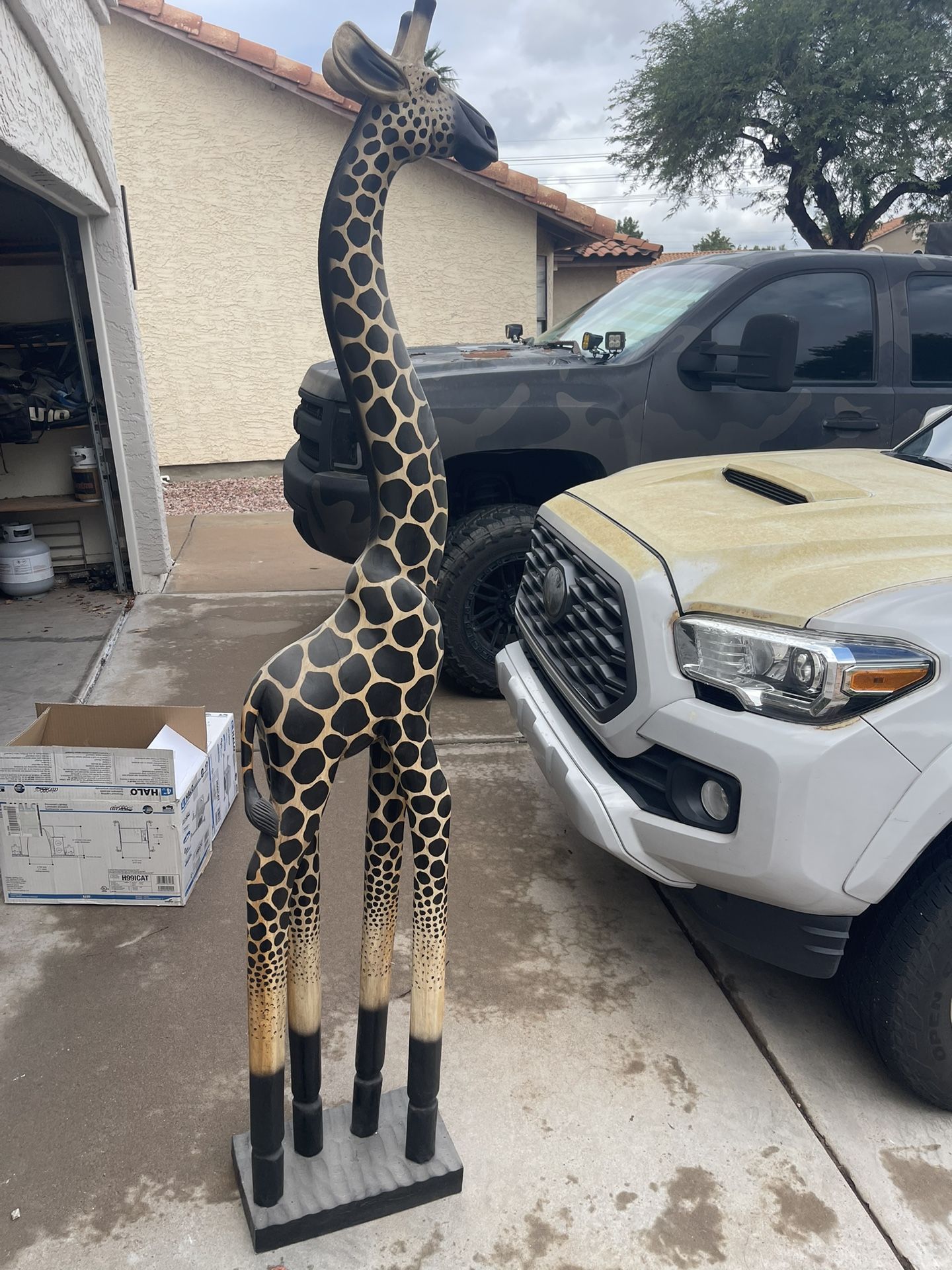 Wood giraffe 